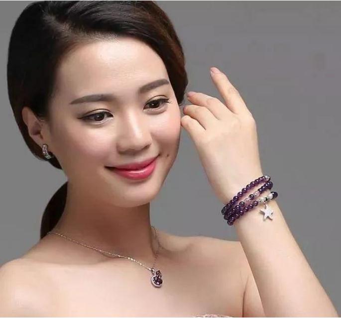 如何看一个人的财富级别？-易德轩吉祥网