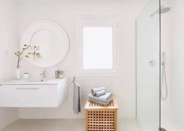 卫生间在房子正中间的风水怎么样？