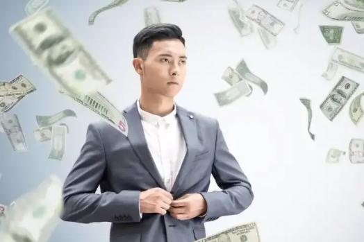 什么样的八字格局能有稳定的工作收入?-易德轩吉祥网 什么样的八字格局能有稳定的工作收入?-易德轩吉祥网