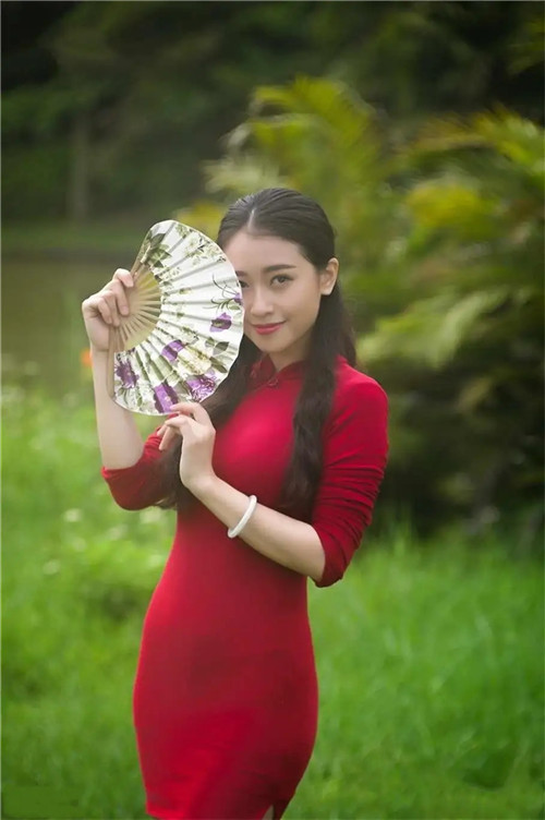 如何通过八字看婚姻感情?-易德轩吉祥网 如何通过八字看婚姻感情?-易德轩吉祥网