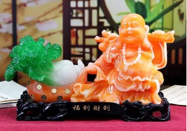 家里最好不要摆放一些稀奇古怪或来历不明的东西