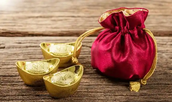 金元宝放床头财运好吗?什么人适合床头放金元宝
