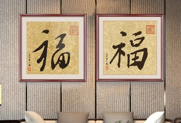 大门是房屋的中枢,十分重要