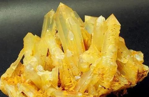 各类水晶摆件对风水的作用