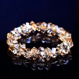 2026年属马本命年佩戴什么最好 马年本命年戴什么饰品化解